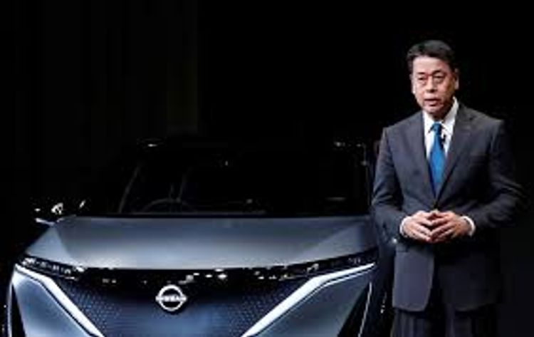 New Nissan CEO pledges better performance, cooperation with Renault