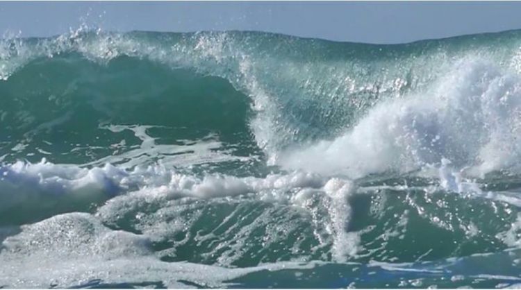 Waves in the Caspian Sea reach 3,8 meters in height - ACTUAL WEATHER