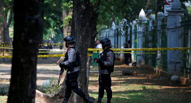 At least one person injured in explosion in Central Jakarta 