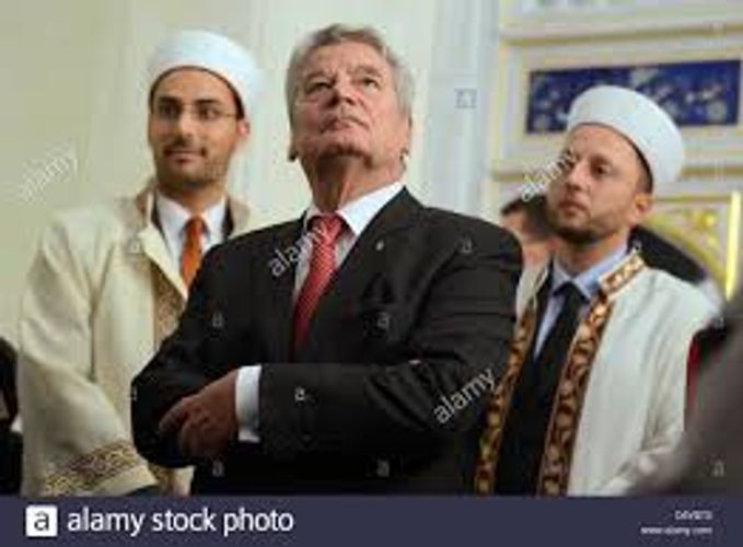German president visits mosque