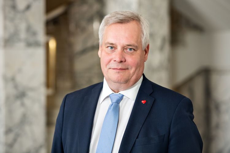 Finnish President accepts Prime Minister's resignation