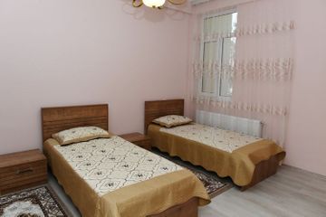 President Ilham Aliyev viewed conditions created at newly constructed building for earthquake-affected families in Shamakhi