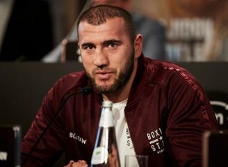 Azerbaijani boxer Mahammadrasul Majidov knockouts Tom Little in two rounds - PHOTOSESSION - VIDEO