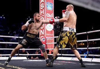 Azerbaijani boxer Mahammadrasul Majidov knockouts Tom Little in two rounds - PHOTOSESSION - VIDEO
