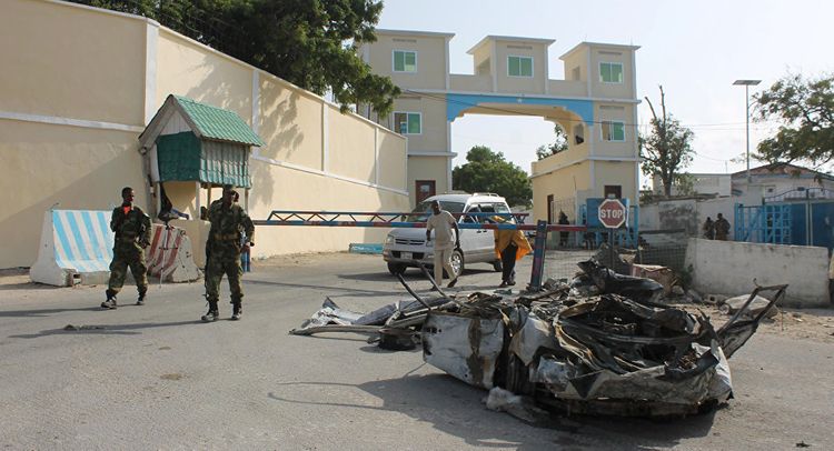 Four people killed, 6 injured in militants' attack on hotel in Somalian capital - UPDATED