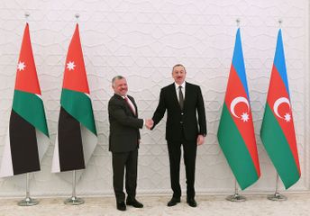 Official welcoming ceremony held for King Abdullah II of Jordan in Baku