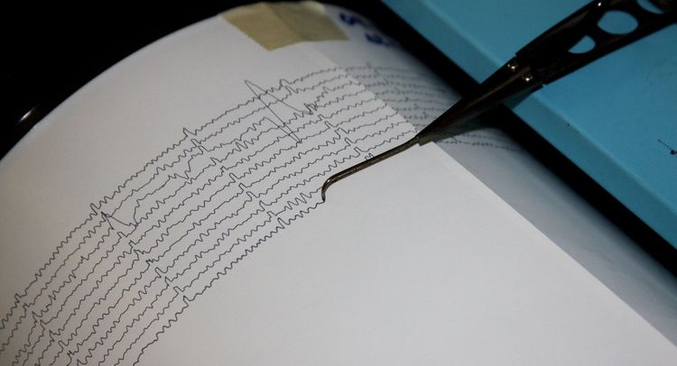 Magnitude 6.0 quake strikes off Japan coast in Pacific near Izu islands