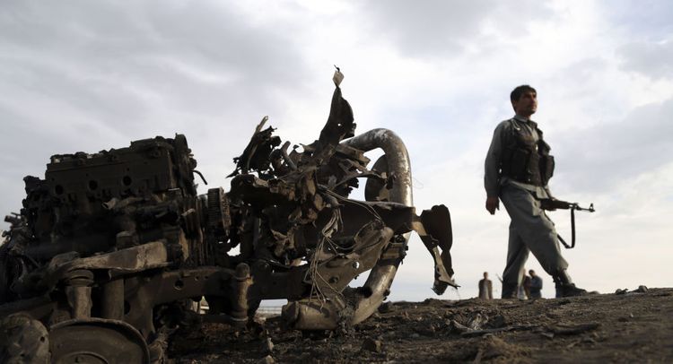Suicide bomber detonates explosives near US-run Bagram air base in Afghanistan