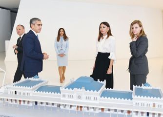 Ukrainian first lady Elena Zelenskaya viewed Heydar Aliyev Center