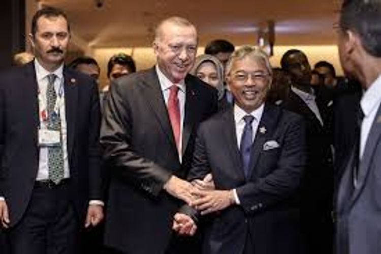 Erdogan: "Fate of world's Muslims not in hands of 5 countries"