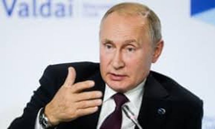 Russia's Putin says Moscow plans to keep gas transit via Ukraine