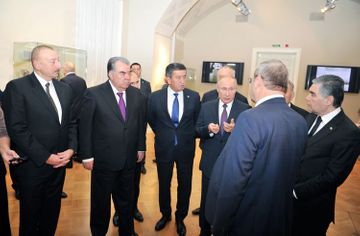 President Ilham Aliyev attended informal meeting of CIS heads of state in St. Petersburg