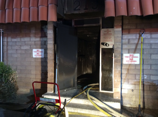 6 dead as fire hits apartment in Las Vegas