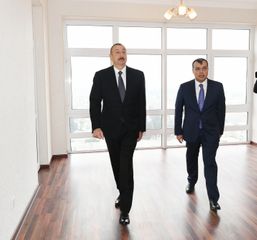 Ceremony held to give out apartments and cars to Karabakh war disabled and those equated to them