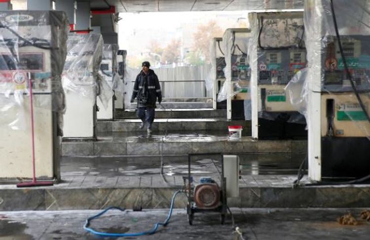 Iran curbs internet before possible new protests