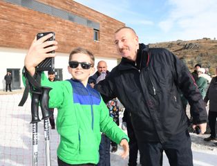 President Ilham Aliyev and first lady Mehriban Aliyeva viewed work done at Shahdag Tourism Center - UPDATED