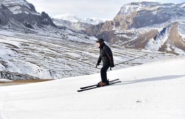 President Ilham Aliyev and first lady Mehriban Aliyeva viewed work done at Shahdag Tourism Center - UPDATED