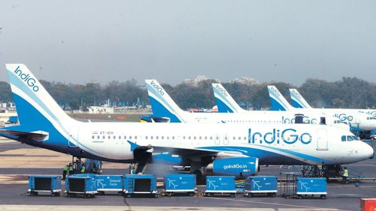 Over 500 flights delayed, 6 cancelled due to fog in Indian capital