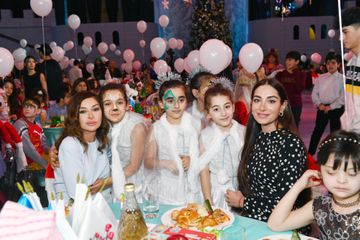 Heydar Aliyev Foundation arranges traditional New Year party for children First Vice-President Mehriban Aliyeva attended the event