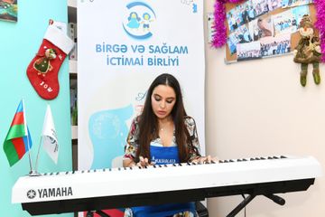  First Vice-President Mehriban Aliyeva attended the New Year party arranged at Rehabilitation Center for children with autism spectrum disorder