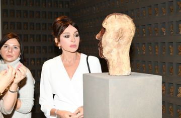 First Vice-President Mehriban Aliyeva viewed 8th Moscow International Biennale of Contemporary Art - PHOTOSESSION
