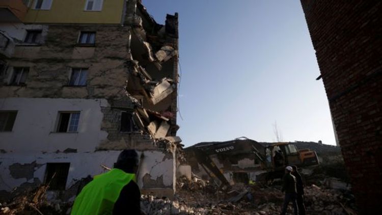 Powerful quake kills 21 in Albania as buildings bury residents  - UPDATED - 1