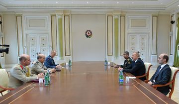 President Ilham Aliyev receives delegation led by chairman of NATO Military Committee
