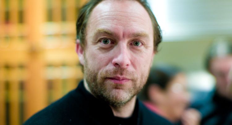 WikiPedia Founder: Twitter would have banned Donald Trump and Elon Musk if not for their status