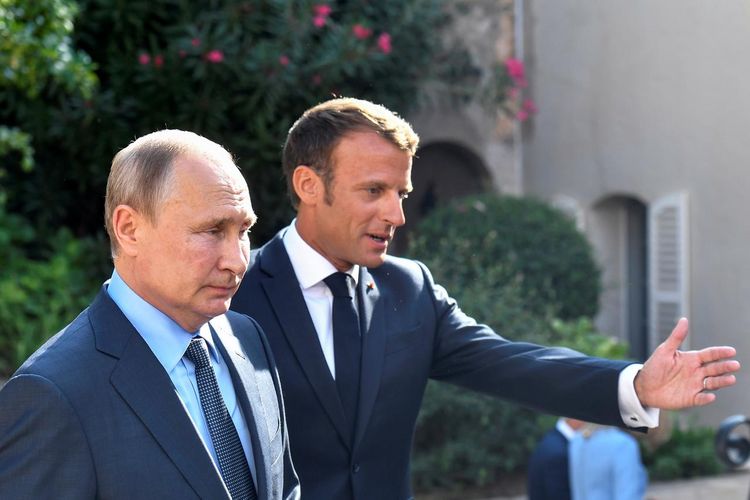 Kremlin: Macron says he is ready for dialogue on Putin's missile proposal