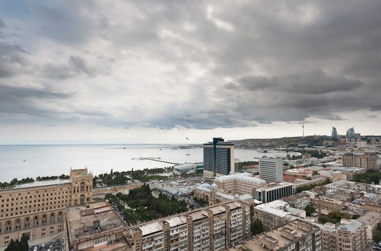 Weather to be dry, fog to be observed 
