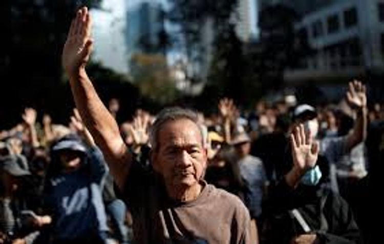 Hong Kong seniors rally to back students as activists decry police actions