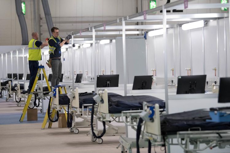 UK aims to test 25,000 a day for coronavirus by mid-April