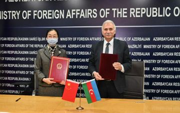 Ceremony of presentation of medical equipment to Azerbaijan by China held