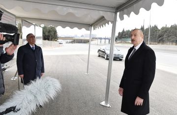 President Ilham Aliyev viewed work done as part of expanding Baku-Sumgayit highway - UPDATED