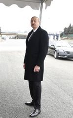 President Ilham Aliyev viewed work done as part of expanding Baku-Sumgayit highway - UPDATED