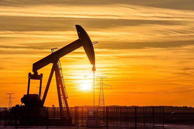 BP cuts production at three U.S. refineries by about 15%