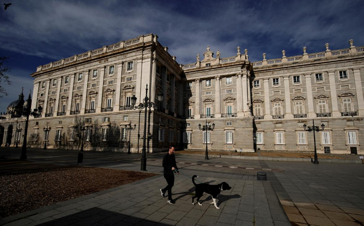 Spain's coronavirus death toll rises by 674 to 12,418