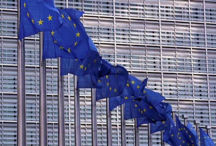 EU clears 50 billion pound UK 'umbrella' scheme to support economy