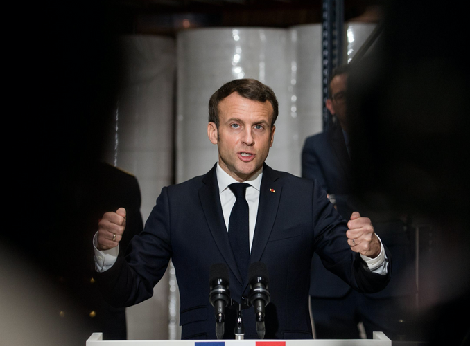 Macron calls on Iran to respect nuclear obligations: Elysee