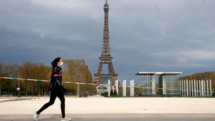 Paris bans daytime outdoor exercise