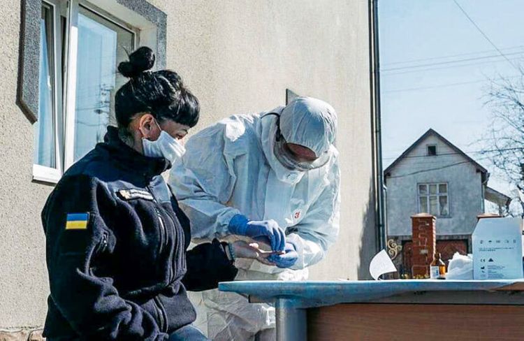 Some 334 medical workers catch COVID-19 in Ukraine