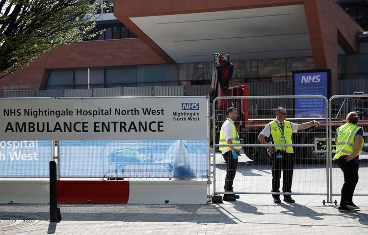 UK coronavirus death toll grows by 917 to 9,875