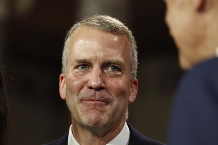 U.S. senators hold call with Saudi officials urging them to put oil cut in motion