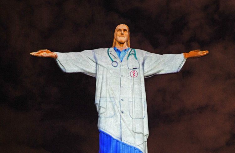 Brazil’s Christ the Redeemer lit up to honour medics