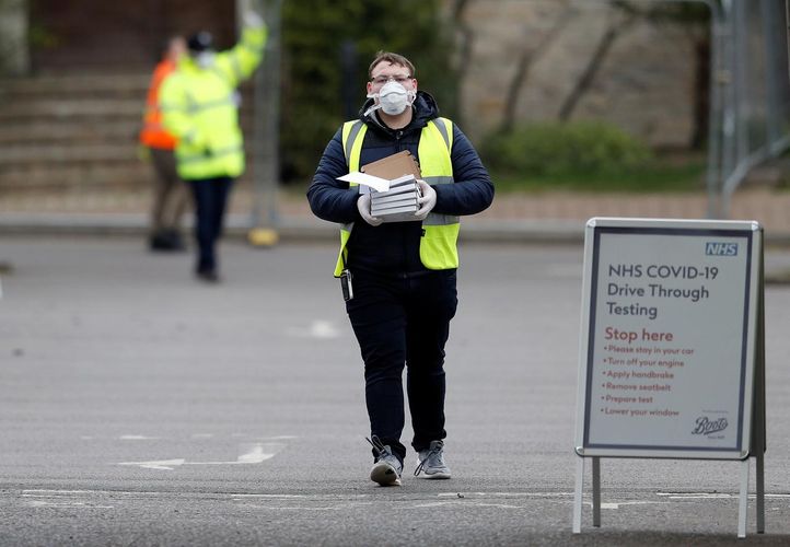Coronavirus death toll in England rises by more than 600 in 24 hours 