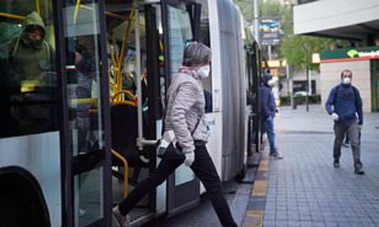 Spain sees number of coronavirus infections continue to drop, with 3,045 new cases 