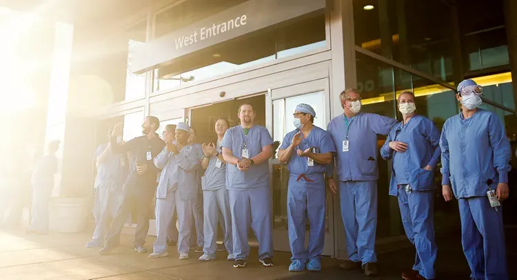 Number of confirmed COVID-19 cases in US exceeds 735,000