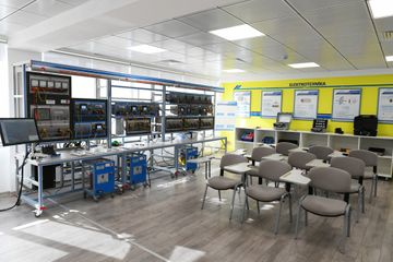 President Ilham Aliyev inaugurated newly-reconstructed main administrative, scientific, educational and laboratory complex of AzerEnergy OJSC - UPDATED