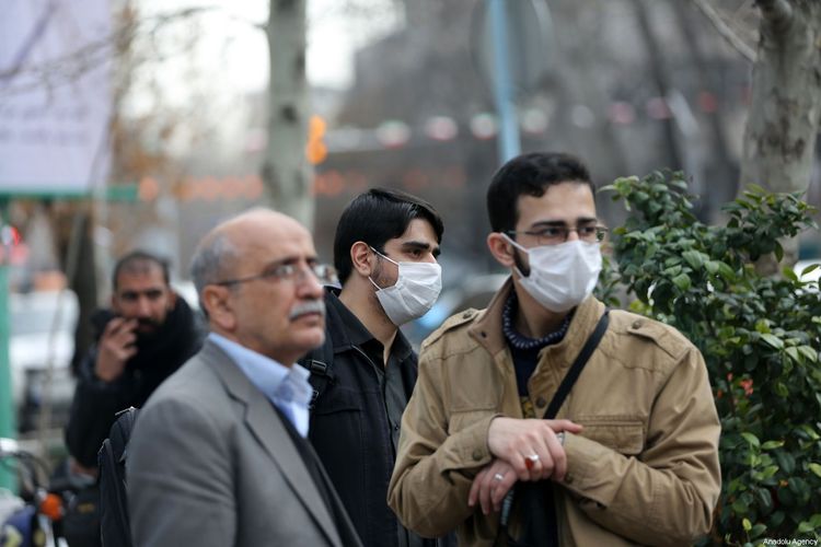 Iran says 1,000 foreign prisoners temporarily released