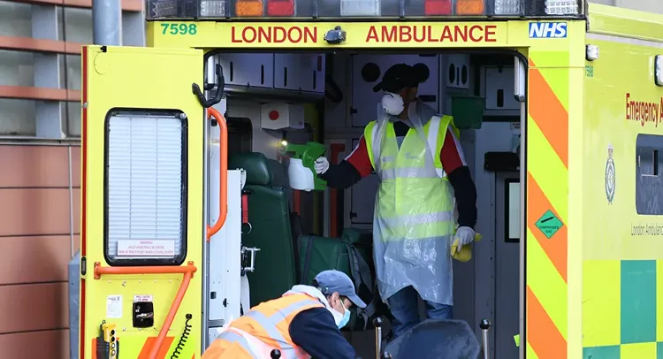 UK coronavirus death toll rises by 828 to 17,337